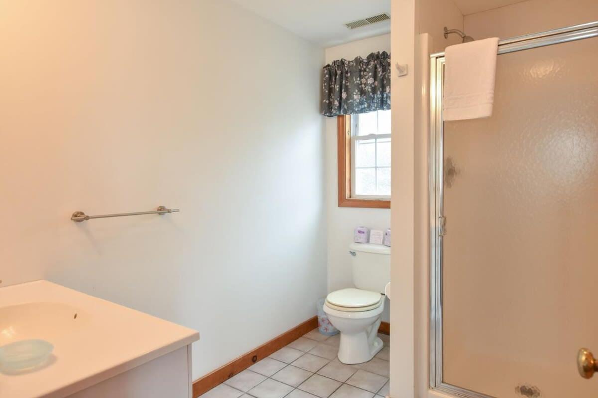12216 - Beautiful Views Of Cape Cod Bay Access To Private Beach Easy Access To P-Town Truro Dış mekan fotoğraf